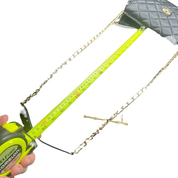 Giani Bernini Black Quilted Leather Crossbody Bag Gold Chain Strap - Picture 6 of 9